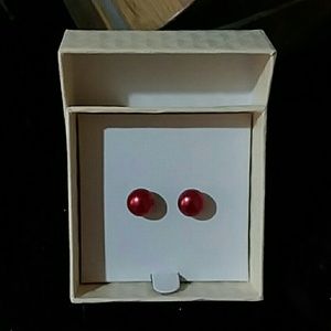 Honora Cherry Pearl Stud Earrings (NWOT)